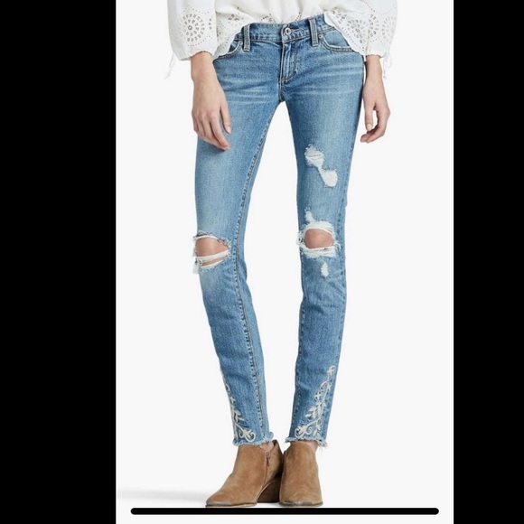Lucky Brand Denim - Lucky Brand jeans Charlie skinny size 25